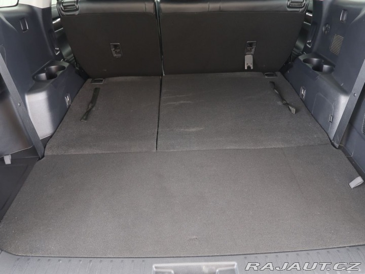 Toyota Highlander 2.5 HEV 4x4, Exekutive sk 2025