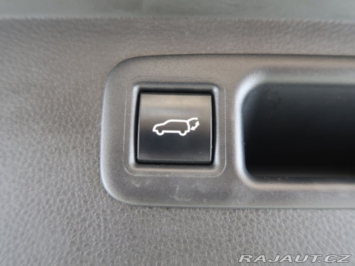 Toyota Highlander 2.5 HEV 4x4, Exekutive sk 2025