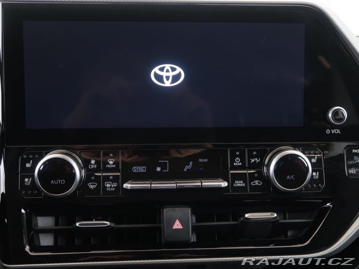 Toyota Highlander 2.5 HEV 4x4, Exekutive sk 2025