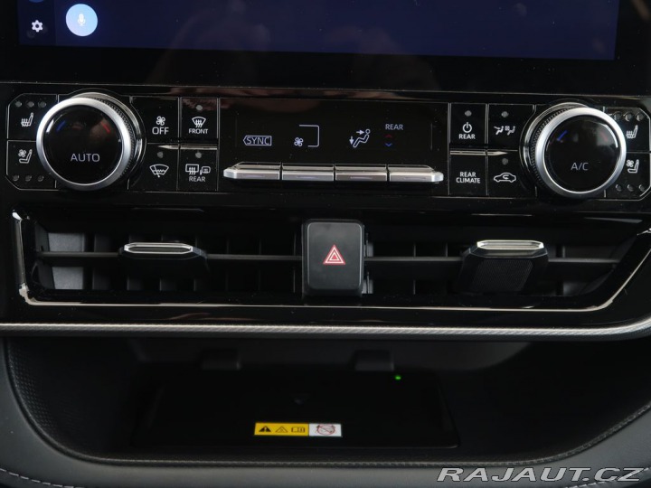 Toyota Highlander 2.5 HEV 4x4, Exekutive sk 2025