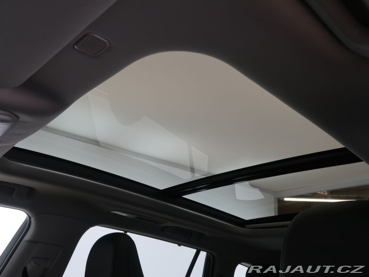 Toyota Highlander 2.5 HEV 4x4, Exekutive sk 2025