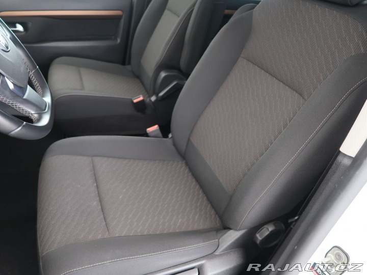 Toyota ProAce 2.0D-4D,CZ,1Maj,AT,L2 2023