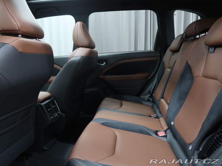 Subaru Forester 4x4 TOURING. Dodání květe 2026
