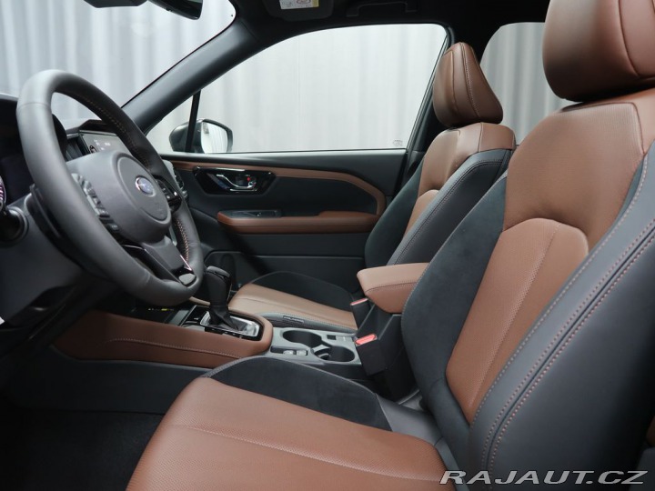 Subaru Forester 4x4 AWD TOURING. Ve výrob 2025