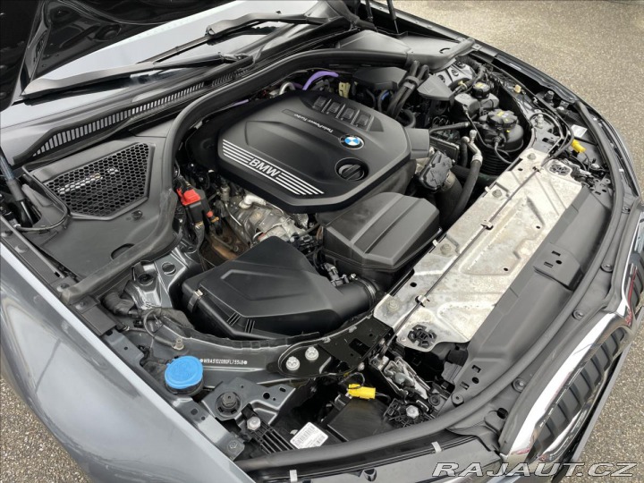 BMW 3 2,0 320d xDrive LED*Navi* 2021