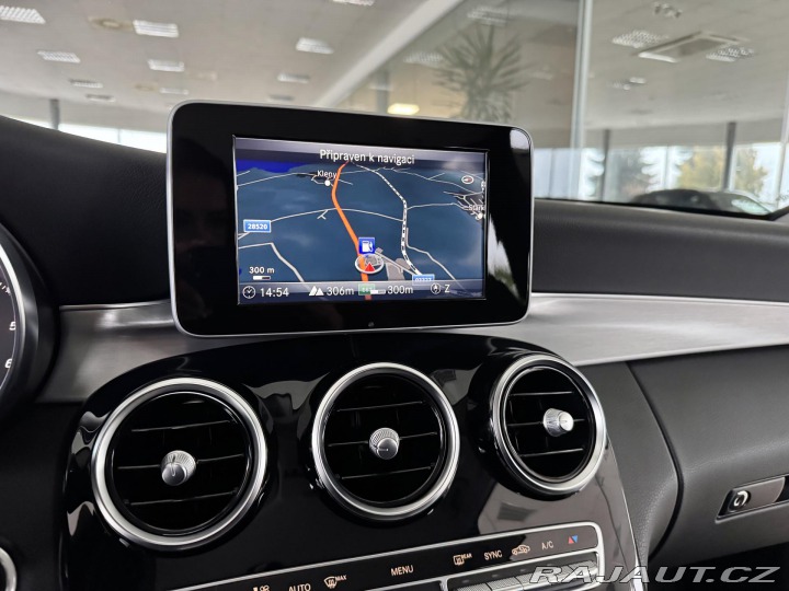 Mercedes-Benz C 220d 4Matic AMG*REZERVACE 2017