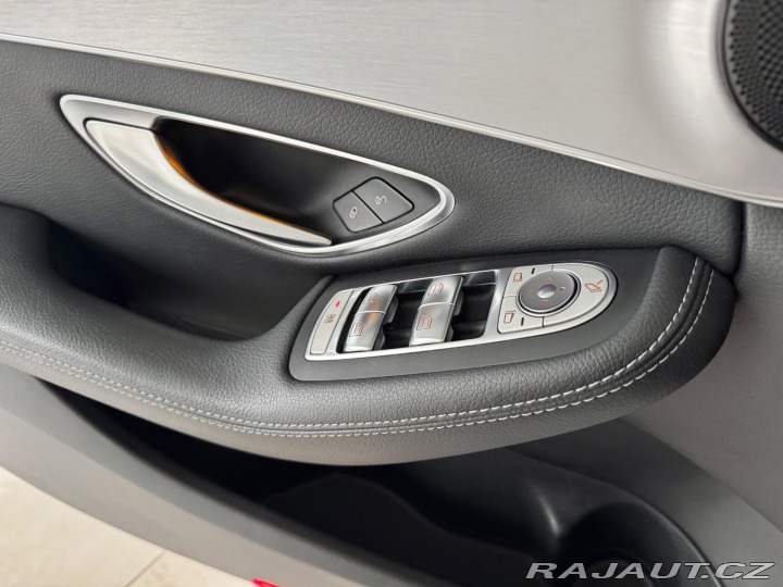 Mercedes-Benz C 220d 4Matic AMG*REZERVACE 2017