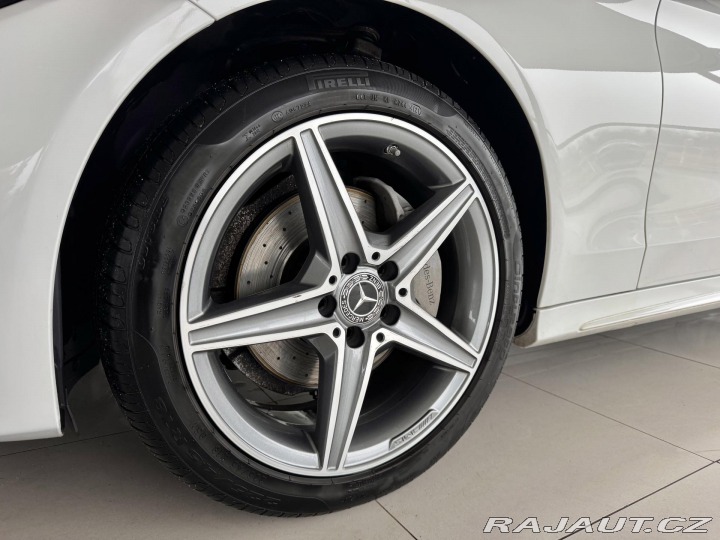 Mercedes-Benz C 220d 4Matic AMG*REZERVACE 2017