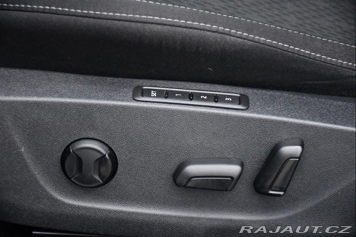 Škoda Octavia 2.0TDi STYLE TAŽNÉ ACC ČR 2020