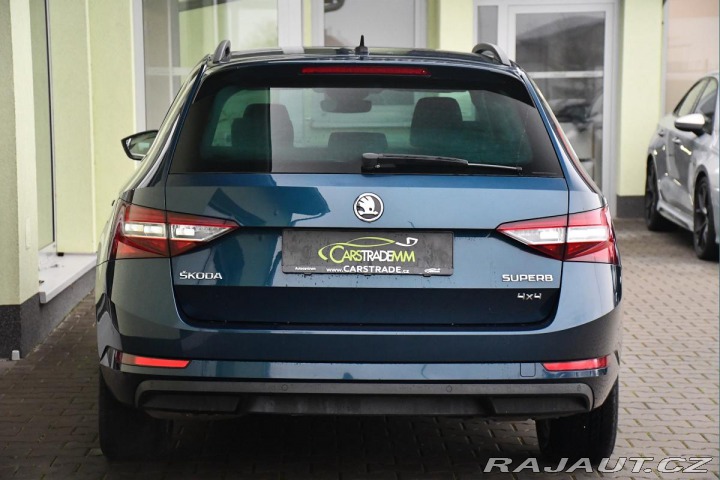 Škoda Superb 2.0TDi NAVI CARPLAY 4X4 Č 2017