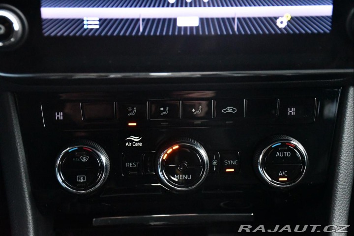 Škoda Superb 2.0TDi DSG TAŽNÉ 2xKOLA Č 2018