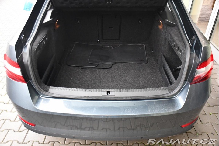 Škoda Superb 2.0TDi DSG TAŽNÉ REZERVAC 2018