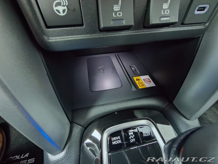 Toyota Corolla Cross 2.0 Hybrid (197 k) Style 2024