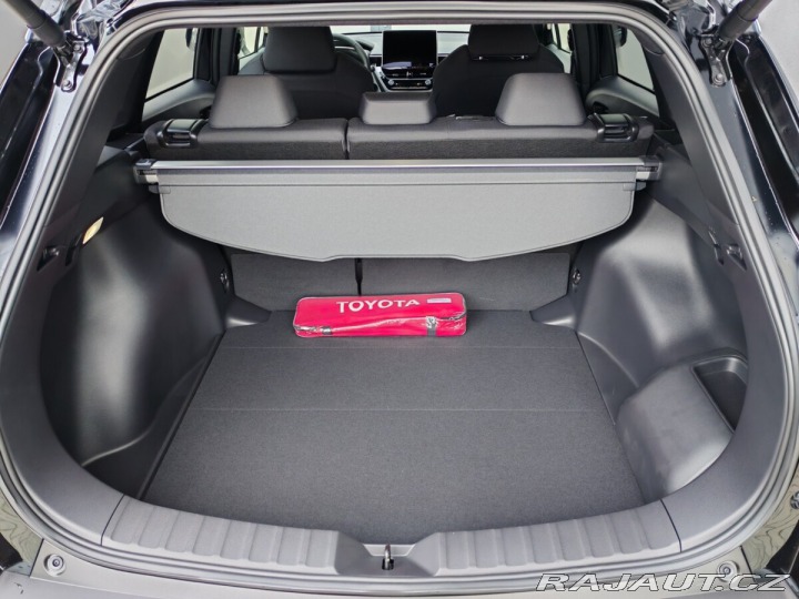 Toyota Corolla Cross 2.0 Hybrid (197 k) Style 2024