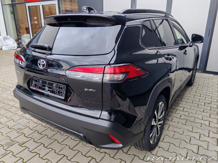 Toyota Corolla Cross 2.0 Hybrid (197 k) Style 2024