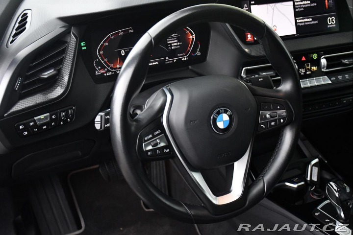 BMW 2 218d LED NAVI REZERVACE 2021