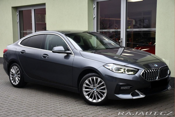 BMW 2 218d LED NAVI REZERVACE 2021