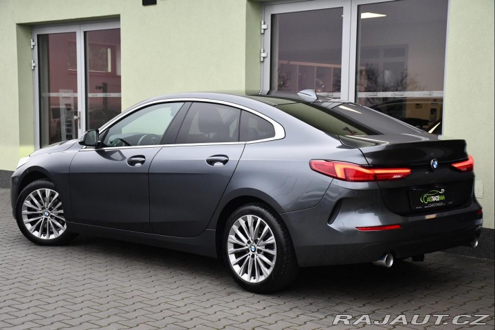 BMW 2 218d LED NAVI REZERVACE 2021