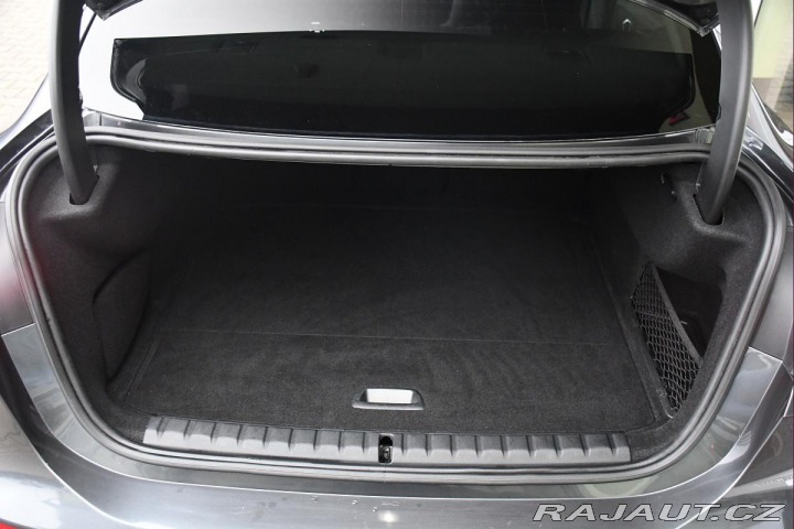 BMW 2 218d LED NAVI REZERVACE 2021