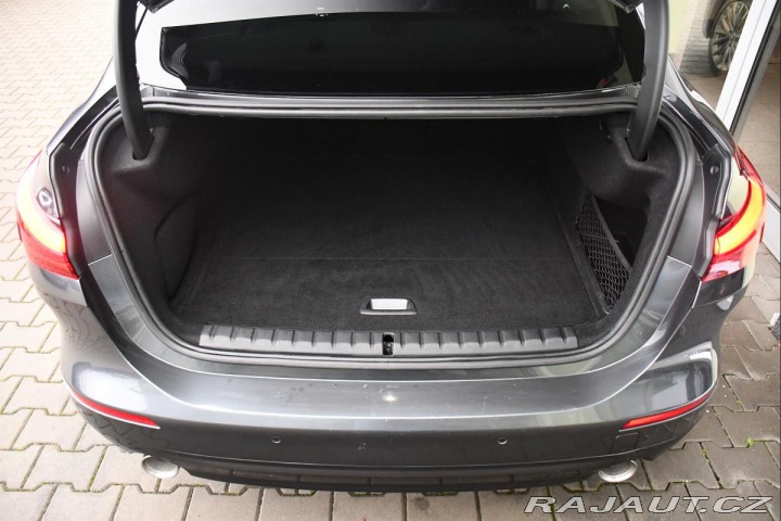 BMW 2 218d LED NAVI REZERVACE 2021
