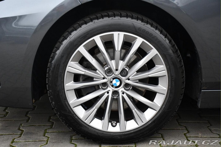 BMW 2 218d LED NAVI REZERVACE 2021