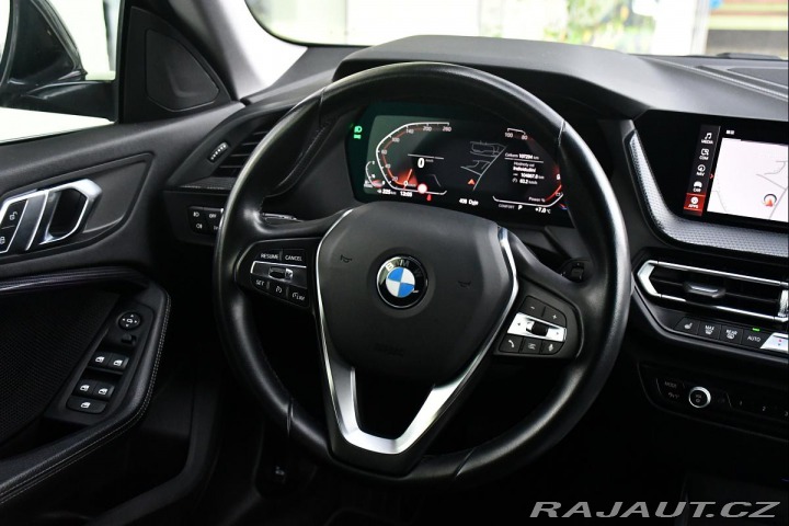 BMW 2 218d LED NAVI REZERVACE 2021
