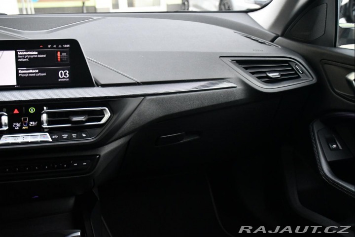 BMW 2 218d LED NAVI REZERVACE 2021