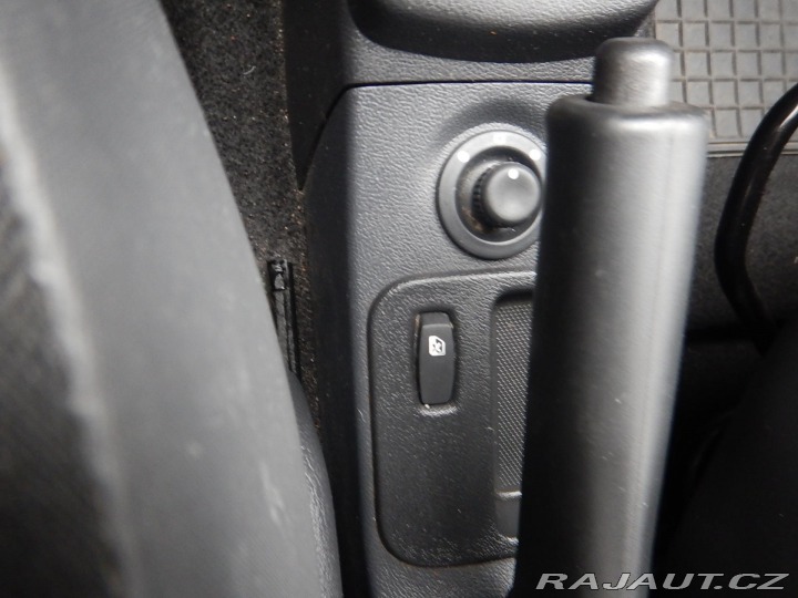 Dacia Sandero 1.2i, KLIMA 2009