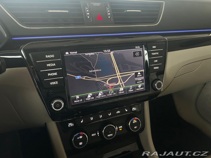 Škoda Superb Combi 2.0 TDI DSG L&K 2015