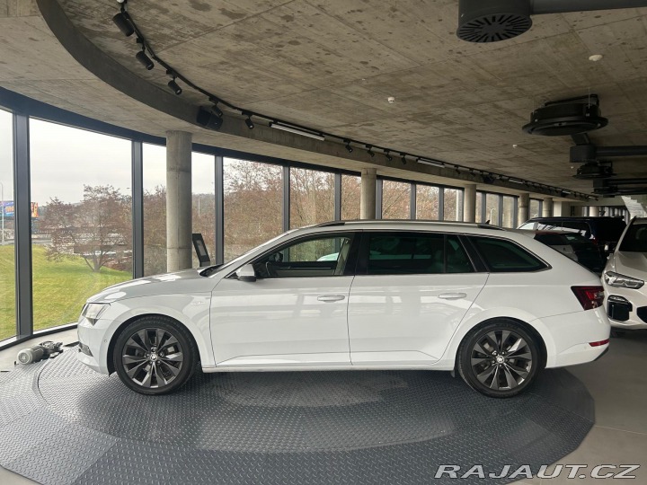 Škoda Superb Combi 2.0 TDI DSG L&K 2015