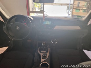 BMW X1 2,0 sDrive 18d 105kw Xeno 2013