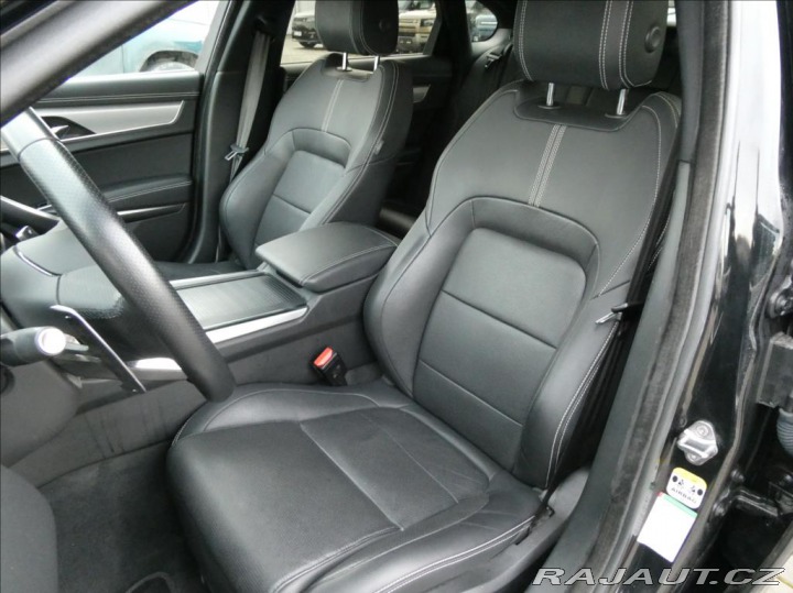 Jaguar XF 2,0 D200 R-Dynamic S,1M,Č 2023