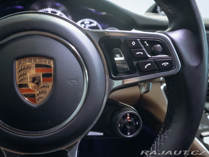 Porsche Panamera GTS Sport Turismo 338 kW 2020