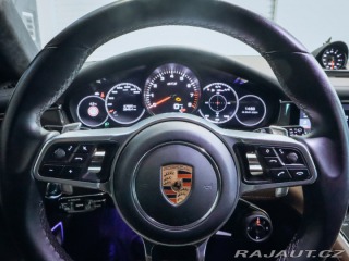 Porsche Panamera GTS Sport Turismo 338 kW 2020