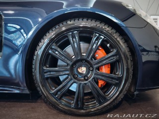 Porsche Panamera GTS Sport Turismo 338 kW 2020