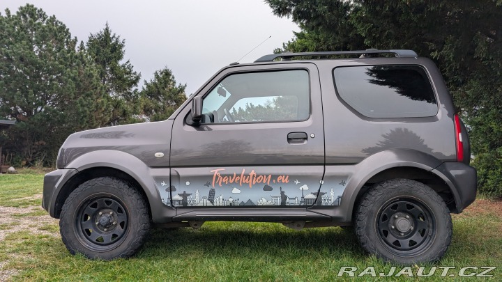 Suzuki Jimny 2013