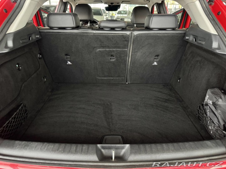 Mercedes-Benz GLA  1800