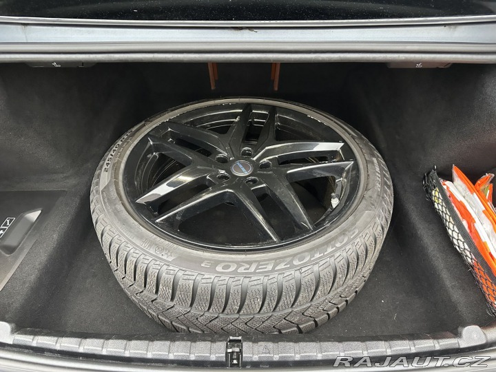 BMW M8 M850i 390kW X-Drive M-Pac 2021