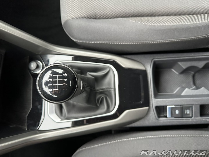 Volkswagen T-Roc 1,5TSI 110kW STYLE TAŽNÉ 2022