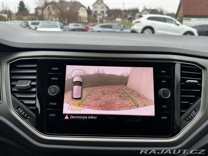 Volkswagen T-Roc 1,5TSI 110kW STYLE TAŽNÉ 2022