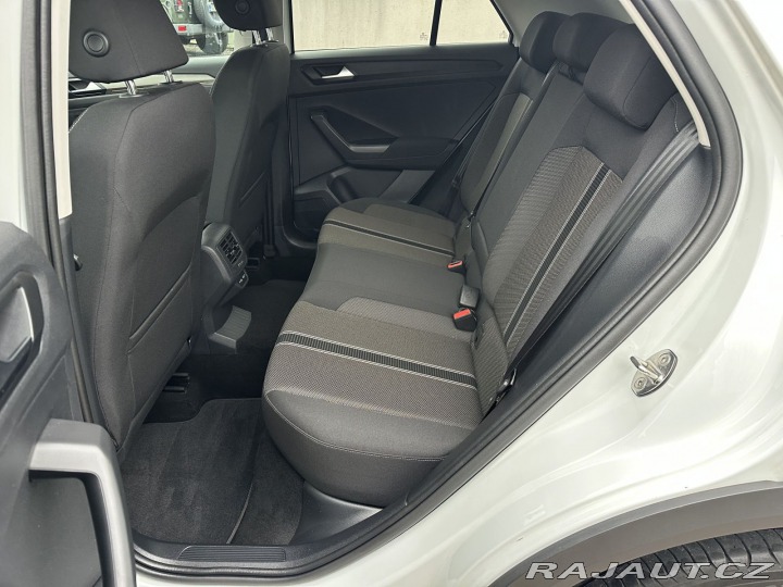 Volkswagen T-Roc 1,5TSI 110kW STYLE TAŽNÉ 2022