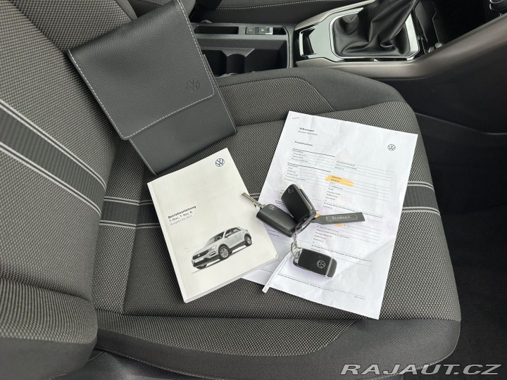 Volkswagen T-Roc 1,5TSI 110kW STYLE TAŽNÉ 2022