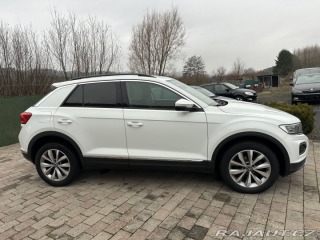 Volkswagen T-Roc 1,5TSI 110kW STYLE TAŽNÉ 2022