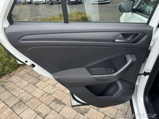 Volkswagen T-Roc 1,5TSI 110kW STYLE TAŽNÉ 2022