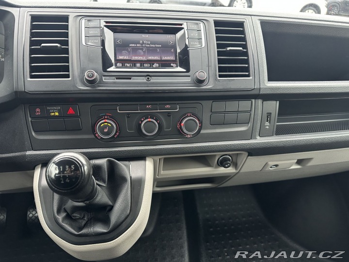Volkswagen Transporter 2,0TDI 75kW KŘÍDLA TAŽNÉ 2017