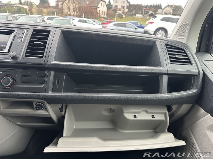 Volkswagen Transporter 2,0TDI 75kW KŘÍDLA TAŽNÉ 2017