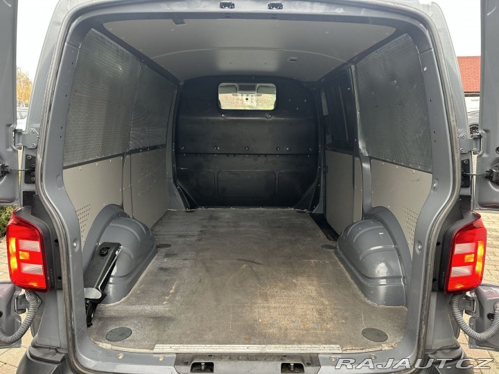Volkswagen Transporter 2,0TDI 75kW KŘÍDLA TAŽNÉ 2017