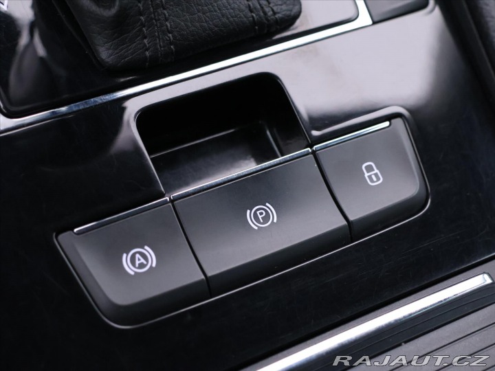 Škoda Superb 2,0 TSI 242kW DSG 4x4 L&a 2016