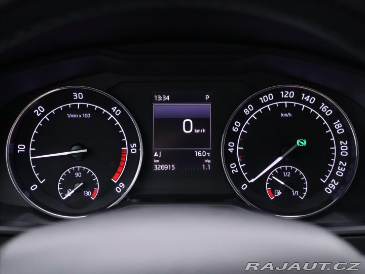 Škoda Superb 1,6 TDI 88kW DSG Style Xe 2016