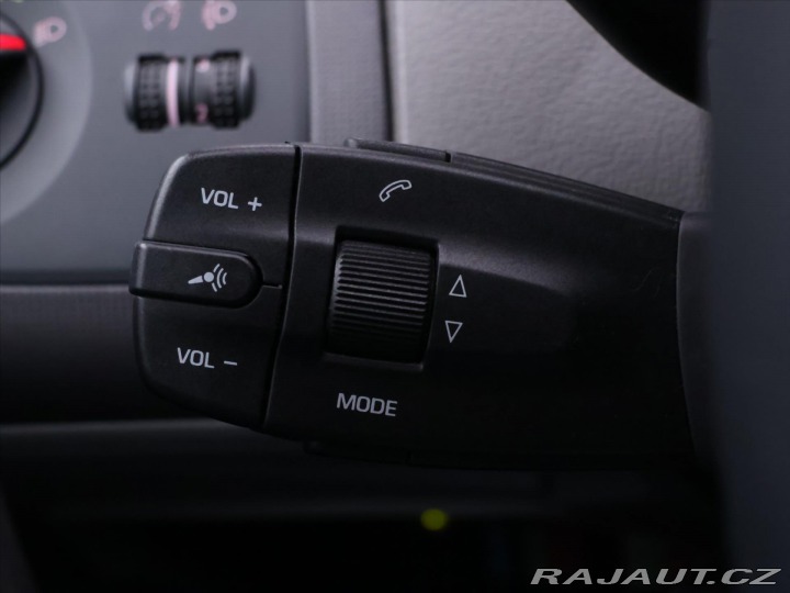 Seat Ibiza 1,6 TDI 66kW Reference 2012